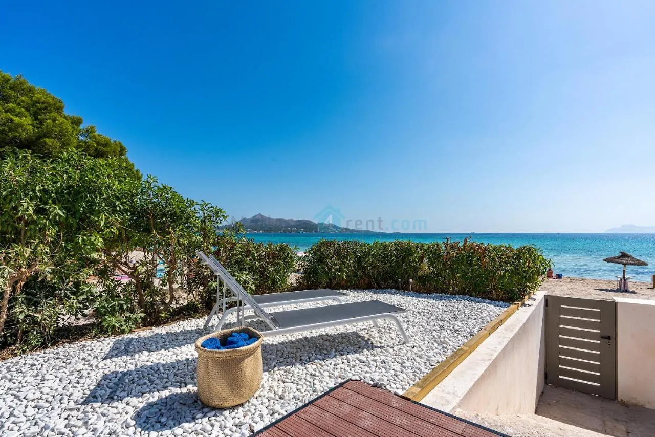 M4R 1 Villa Laura Front Line Beach House 0*, Port de Alcudia (Mallorca) Spain