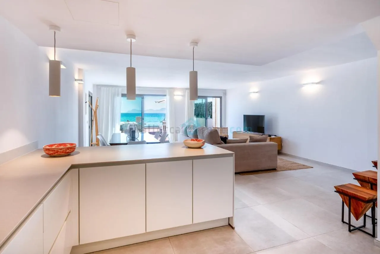 M4R 1 Villa Laura Front Line Beach House Port de Alcudia (Mallorca)