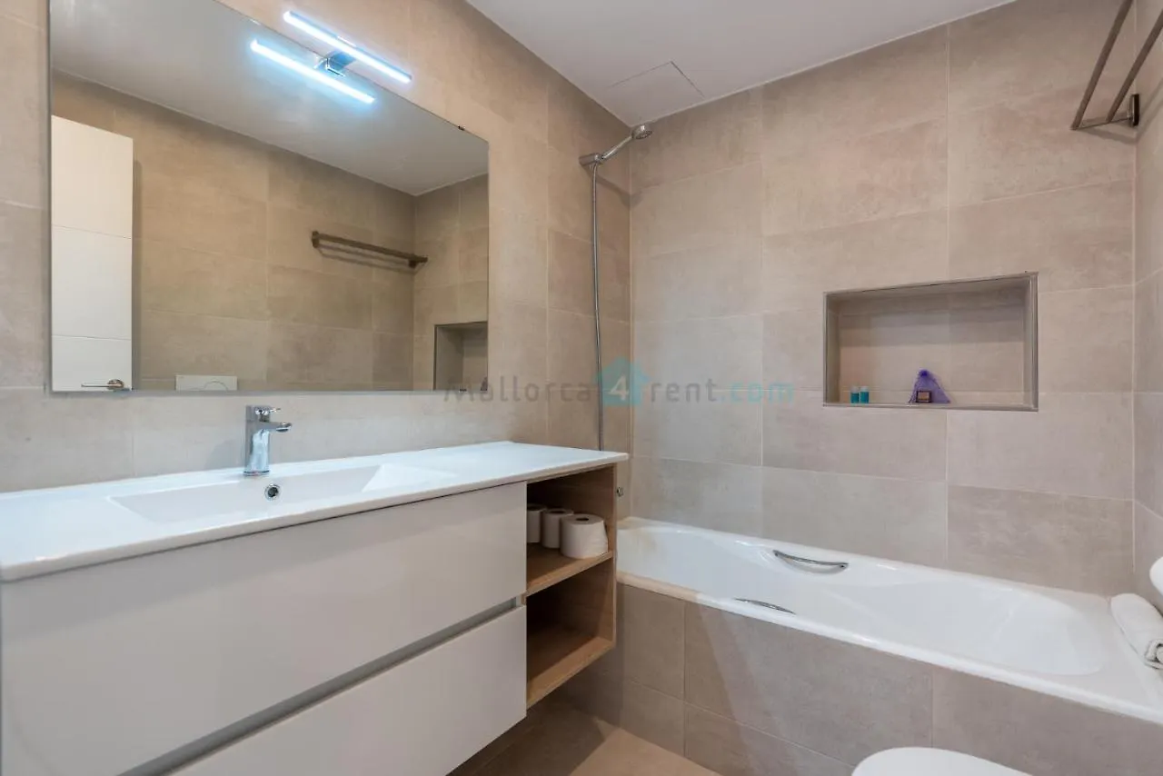M4R 1 Villa Laura Front Line Beach House  Port de Alcudia (Mallorca)